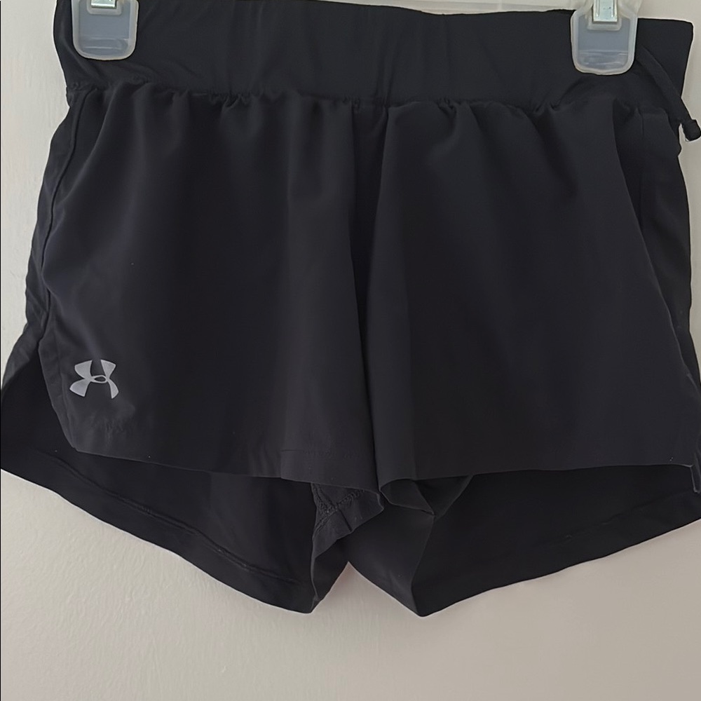 Under Armour Black Athletic Shorts Lightweight Moisture-Wicking